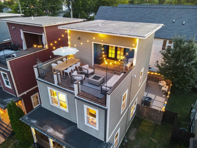 711 44th Ave, N, Nashville, TN 37209