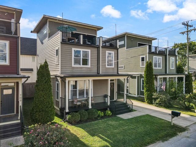 711 44th Ave, N, Nashville, TN 37209