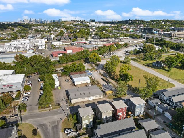 711 44th Ave, N, Nashville, TN 37209