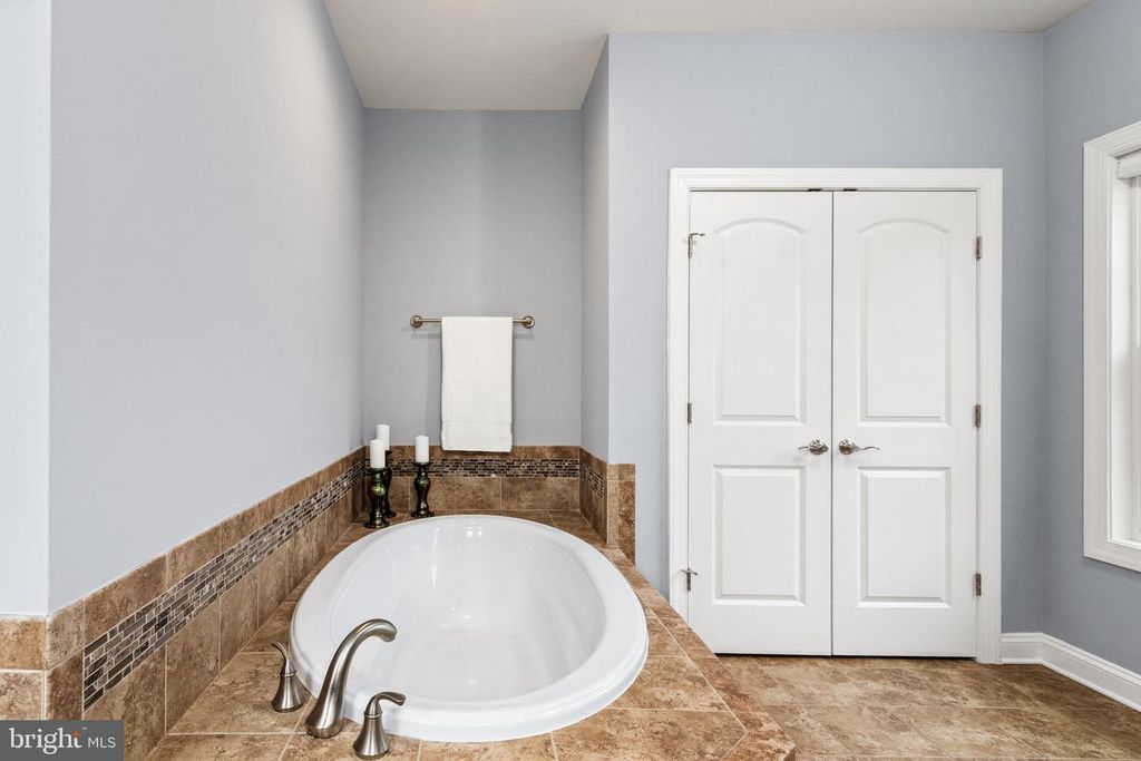 Image 22 of property listing at 8319 CANTEEN CIR, Fredericksburg, VA 22407