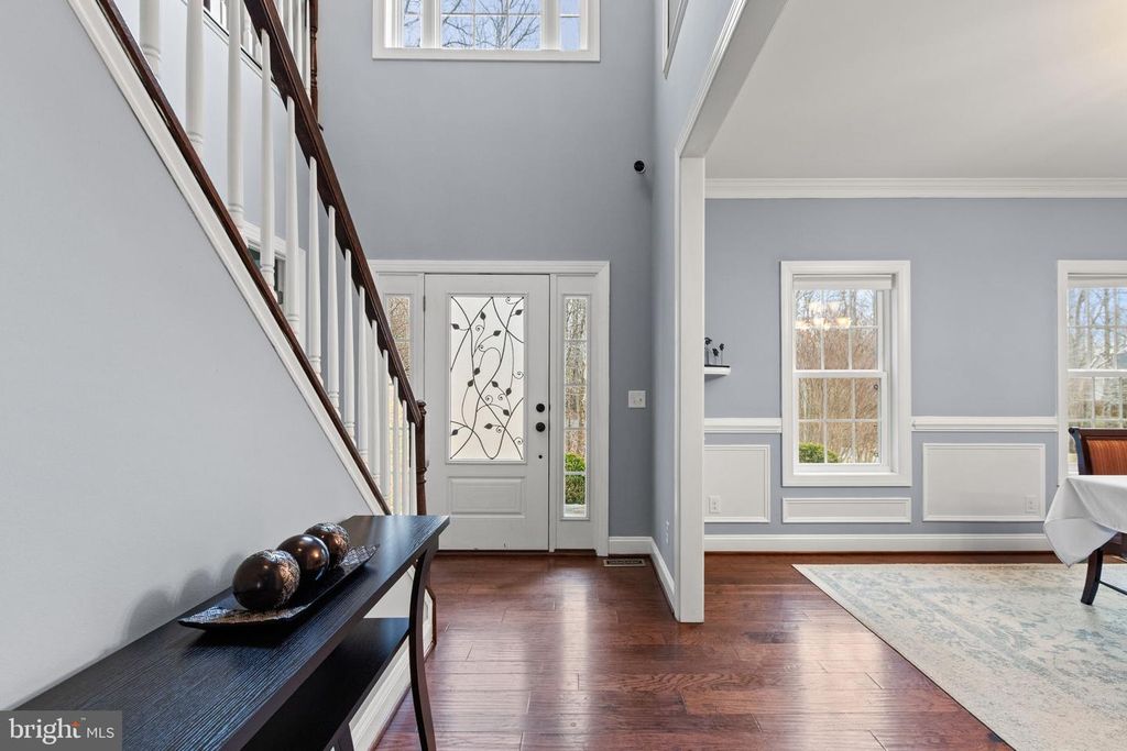 Image 9 of property listing at 8319 CANTEEN CIR, Fredericksburg, VA 22407