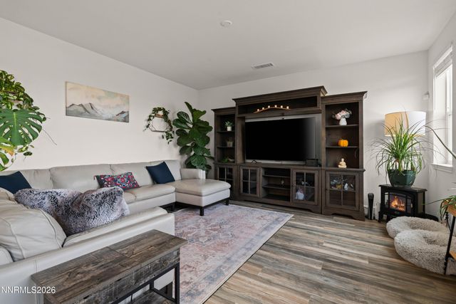 1183 Peony Lane, Minden, NV 89423