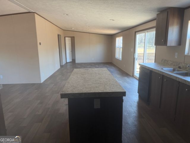 832 Stone Stewart Road, Hull, GA 30646