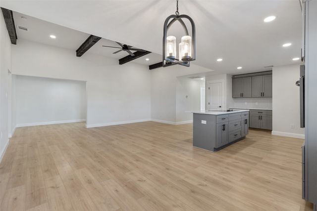 137 S Meadowbrook Drive, Pottsboro, TX 75076