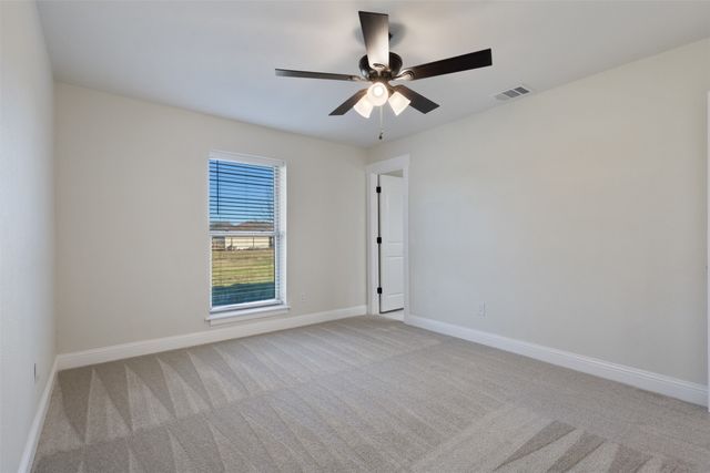 137 S Meadowbrook Drive, Pottsboro, TX 75076