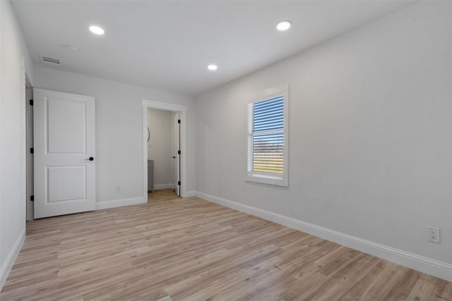 137 S Meadowbrook Drive, Pottsboro, TX 75076