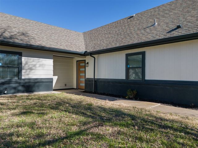 137 S Meadowbrook Drive, Pottsboro, TX 75076