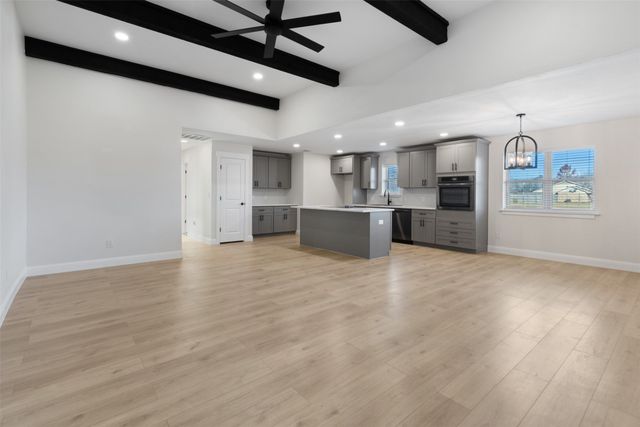 137 S Meadowbrook Drive, Pottsboro, TX 75076