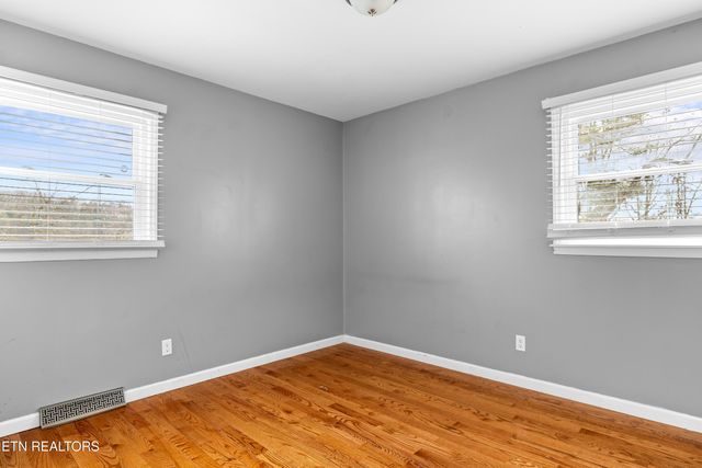 135 Rhonda Way, Rockwood, TN 37854