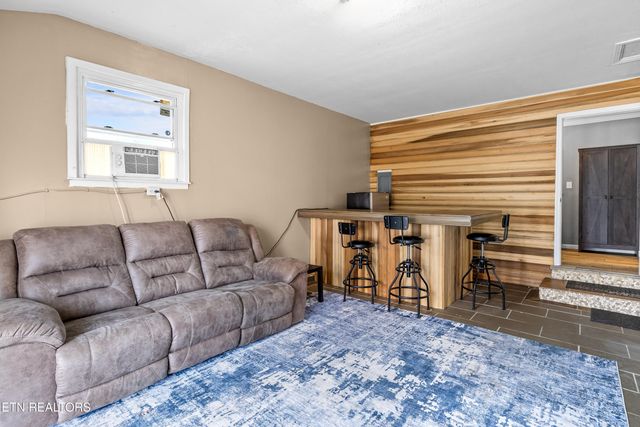 135 Rhonda Way, Rockwood, TN 37854