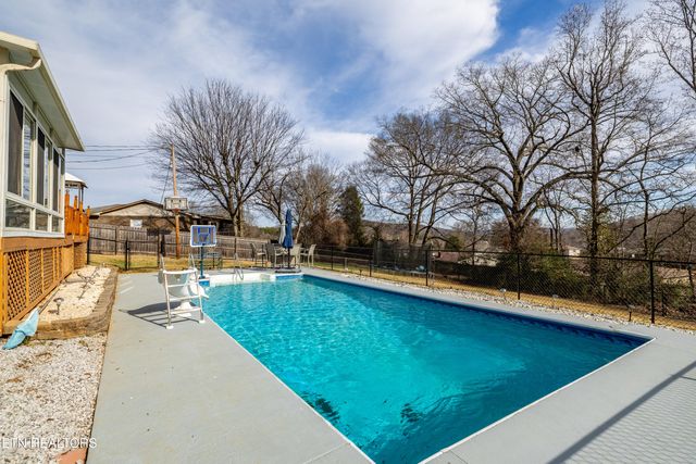 135 Rhonda Way, Rockwood, TN 37854