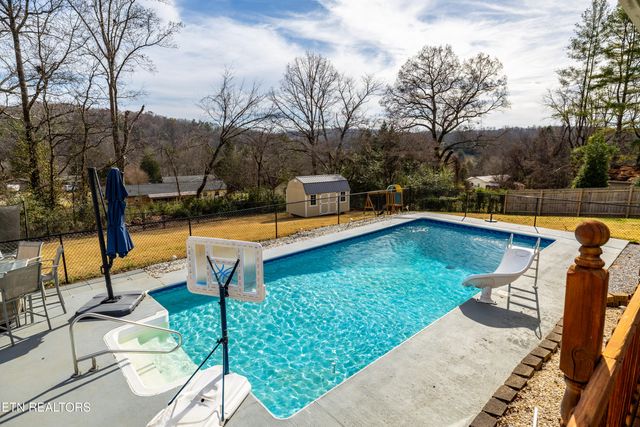 135 Rhonda Way, Rockwood, TN 37854