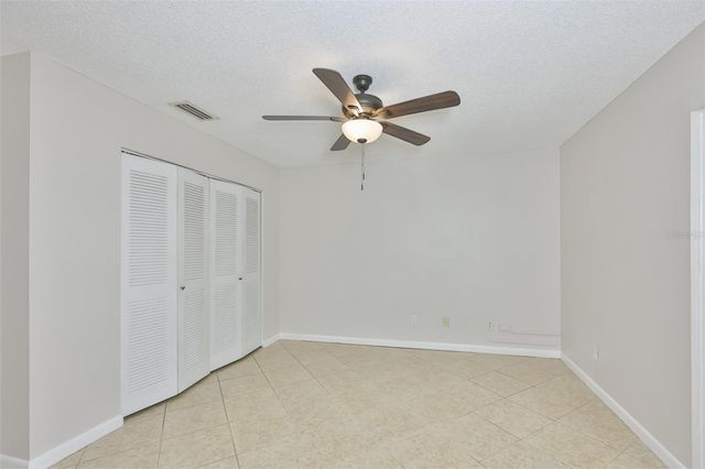 207 ISLIP WAY, Sun City Center, FL 33573