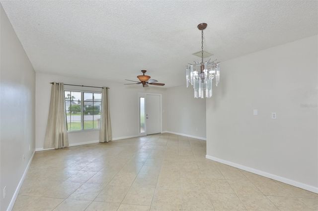 207 ISLIP WAY, Sun City Center, FL 33573