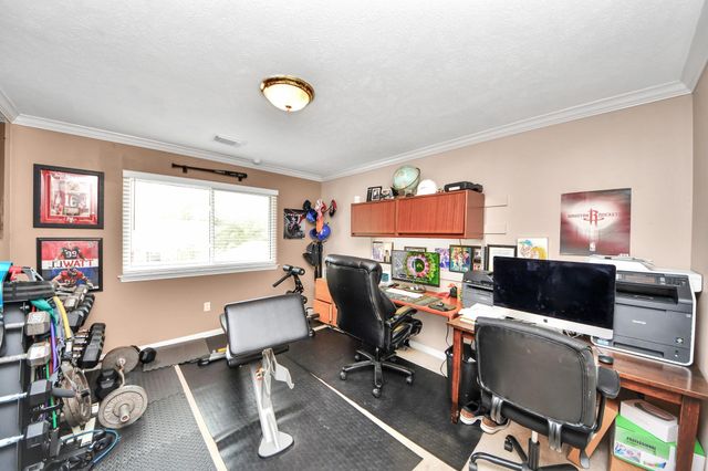 2108 Kildare Drive, Pearland, TX 77581