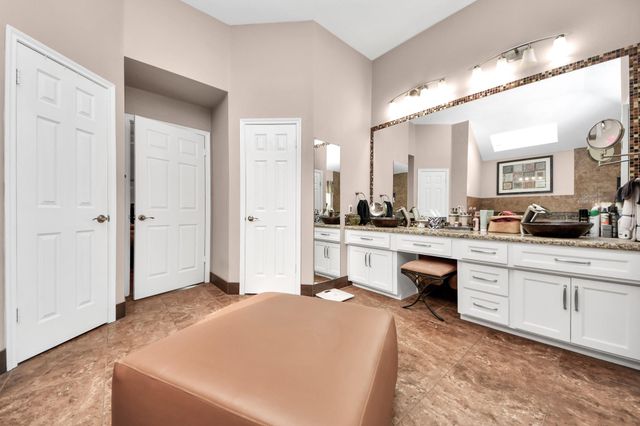 2108 Kildare Drive, Pearland, TX 77581