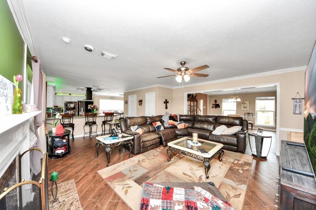 2108 Kildare Drive, Pearland, TX 77581