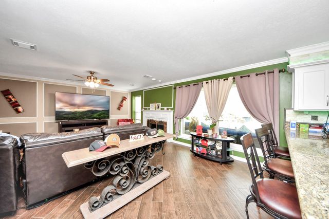 2108 Kildare Drive, Pearland, TX 77581