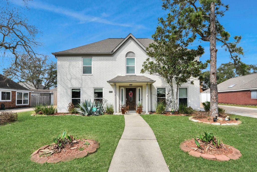 2108 Kildare Drive, Pearland, TX 77581