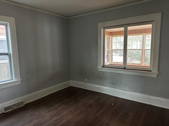 1192 Burr Street, Saint Paul, MN 55130