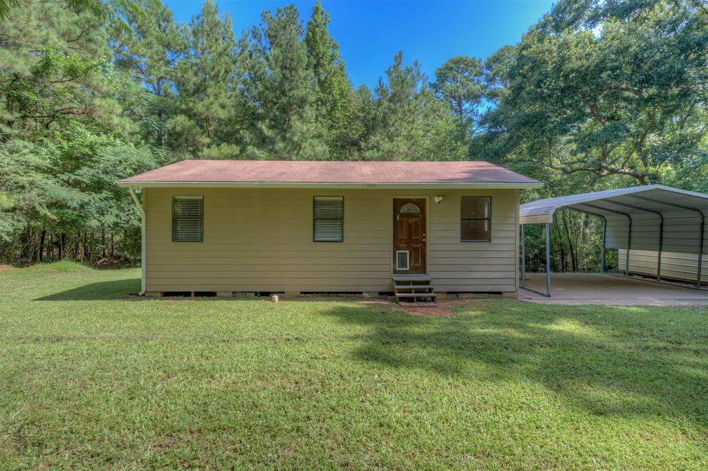 104 Coley Street, Mooringsport, LA 71060