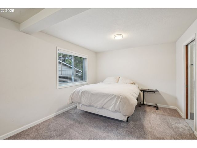 17987 Sw 106TH Ave, Tualatin, OR 97062