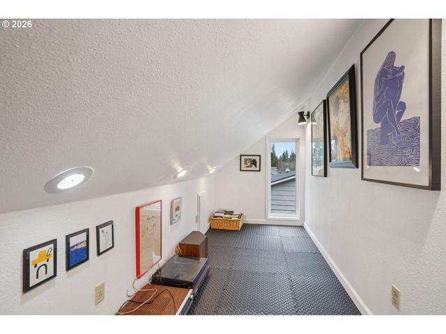 17987 Sw 106TH Ave, Tualatin, OR 97062