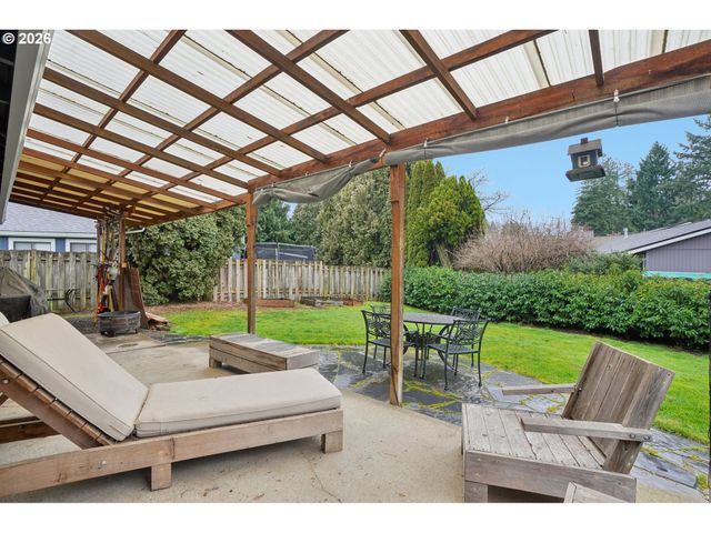 17987 Sw 106TH Ave, Tualatin, OR 97062