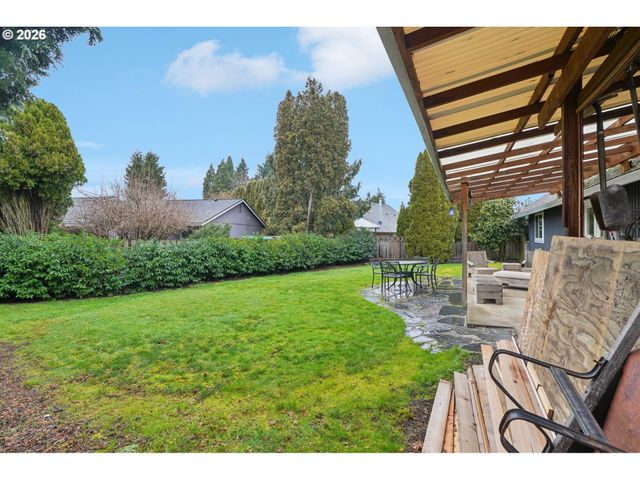 17987 Sw 106TH Ave, Tualatin, OR 97062