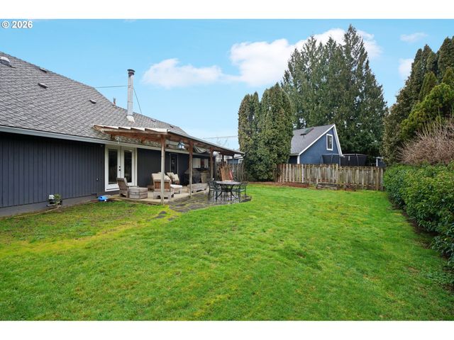 17987 Sw 106TH Ave, Tualatin, OR 97062