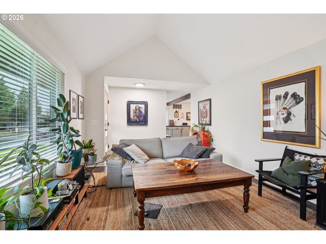 17987 Sw 106TH Ave, Tualatin, OR 97062