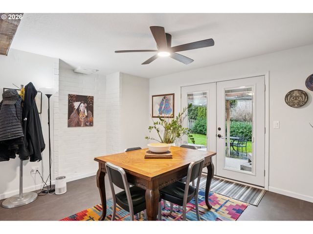 17987 Sw 106TH Ave, Tualatin, OR 97062