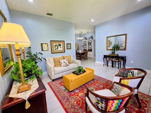 14013 N Cypress Cove Circle, Davie, FL 33325