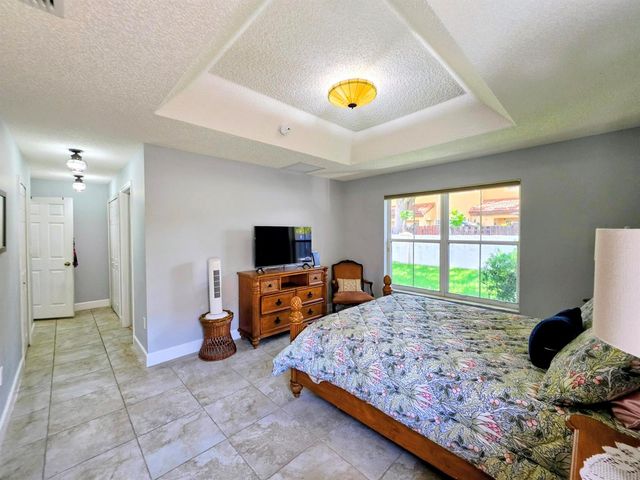 14013 N Cypress Cove Circle, Davie, FL 33325