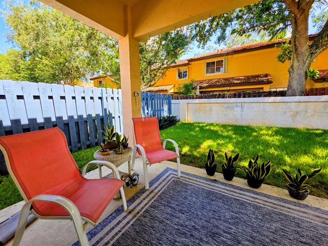 14013 N Cypress Cove Circle, Davie, FL 33325