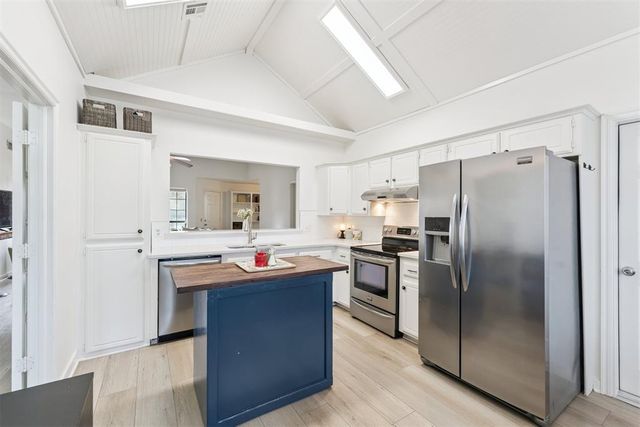 1216 Newbury Drive, Norman, OK 73071