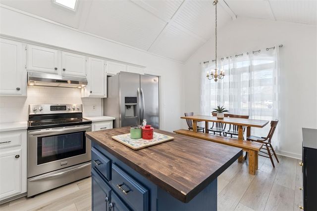 1216 Newbury Drive, Norman, OK 73071