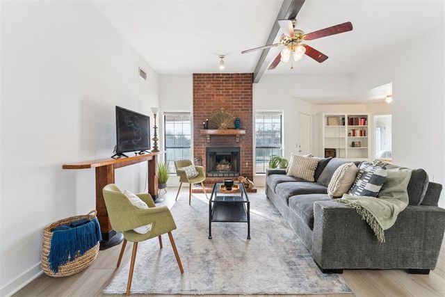 1216 Newbury Drive, Norman, OK 73071