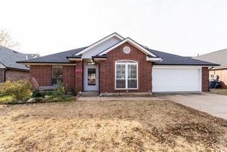 1216 Newbury Drive, Norman, OK 73071