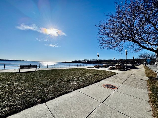 145 Essex Ave 407, Gloucester, MA 01930