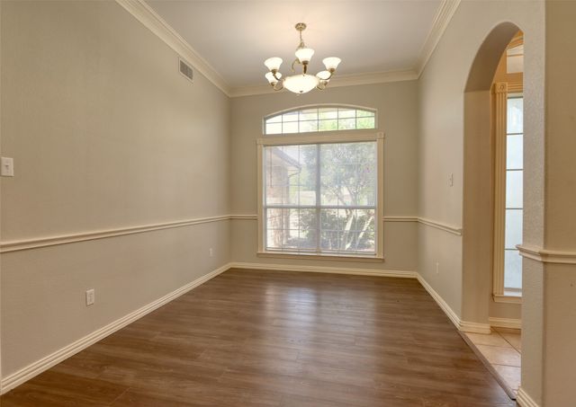 119 Country Drive, Waxahachie, TX 75165