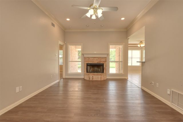119 Country Drive, Waxahachie, TX 75165