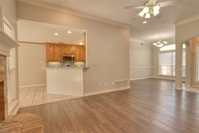 119 Country Drive, Waxahachie, TX 75165