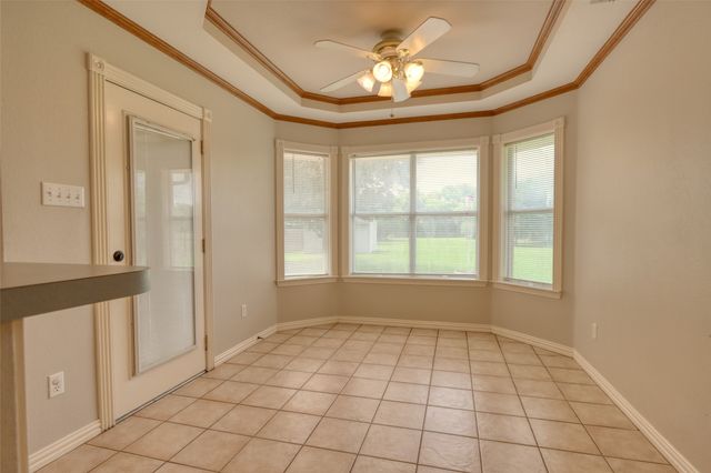 119 Country Drive, Waxahachie, TX 75165