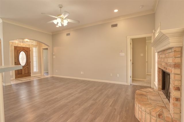 119 Country Drive, Waxahachie, TX 75165