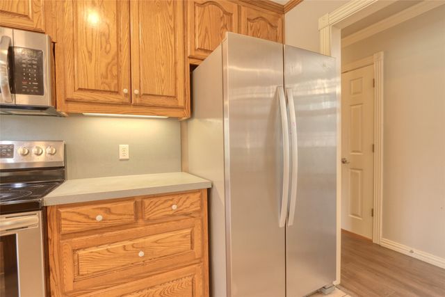 119 Country Drive, Waxahachie, TX 75165