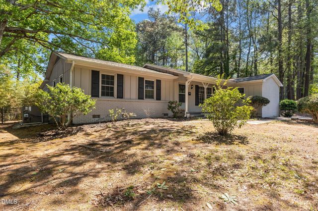 1106 Mohawk Avenue, Fayetteville, NC 28303