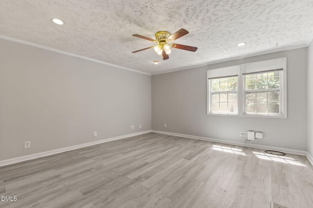 1106 Mohawk Avenue, Fayetteville, NC 28303