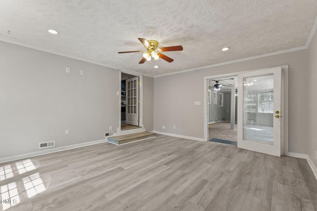 1106 Mohawk Avenue, Fayetteville, NC 28303