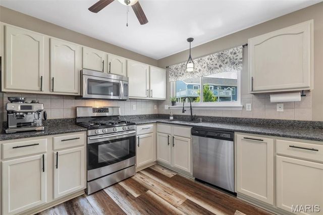 219 Niagra Drive, Wentzville, MO 63385